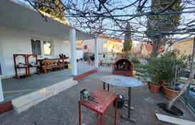 Дом в Баре с тремя спальными комнатами