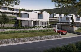 Строящиеся виллы в современном стиле в тихом месте в Херцег Нови