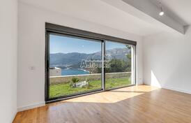 Роскошная новая вилла с панорамным видом на море и Старый город Будвы