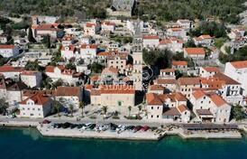 Каменный таунхаус в Перасте