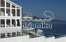 Участок с проектом, Прчань