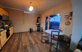 Продаётся трёхэтажный дом с видом на море