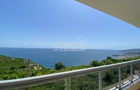 Продажа квартиры в комплексе с бассейном, Соколиное гнездо, Добра Вода