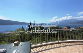 Дом в Баошичи с потрясающим видом на море