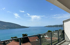 Квартира с парковкой в ??новостройке, Херцег Нови