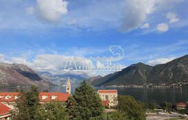 Квартира с невероятным видом в Доброте