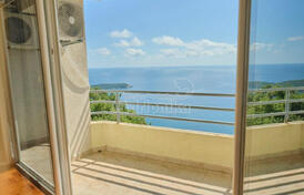 Квартира с потрясающим видом на море, Сеоце, Будванская Ривьера