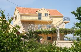 Дом в Доброте с видом на море