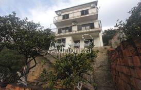 Дом в Херцег Нови