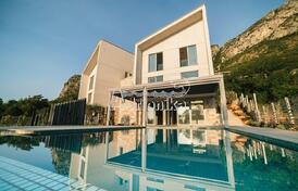 Две современные виллы в Близикуче