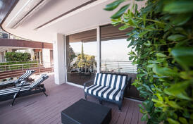 Квартира в элитном комплексе в Будве