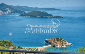 Роскошная квартира с бассейном и видом на море на Святом Стефане