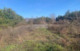 Урбанизированный участок недалеко от Котора