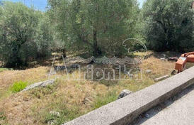 Урбанизированный участок с жилым назначением, с видом на море и оливковыми деревьями, Поди &mdash; Херцег