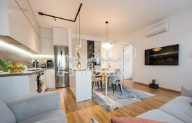 Трехкомнатная квартира в отличной городской локации, Тиват