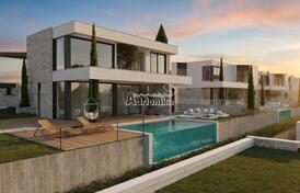 6902 Виллы с бассейном в жилом комплексе в тихом районе