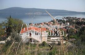 Участок с красивым видом, Тиват