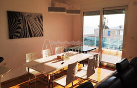 Квартира в комплексе с бассейном в Баре