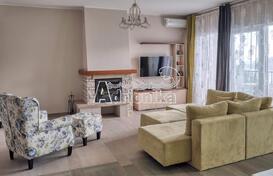 Просторный дуплекс площадью 135м2 с видом на море