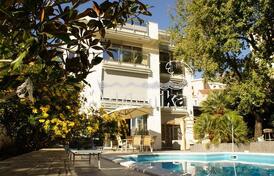 Вилла в Будве с бассейном, район Лази