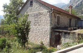 Половина каменного дома, Доброта