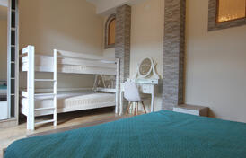 Квартира с одной спальной комнатой в Херцег Нови возле моря