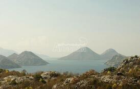 Участок на Скадарском озере