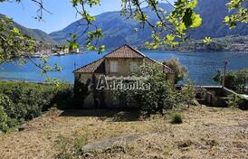 Замечательная недвижимость на берегу моря в Прчне, Которский залив