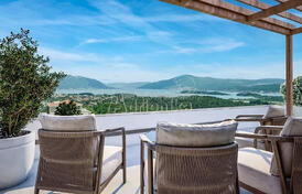 Новые квартиры в стадии строительства с видом на море в Каваце, Которский залив