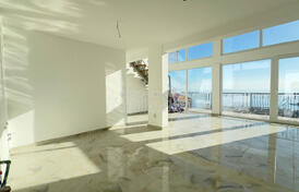 Квартиры с панорамным видом на море в Добре Воде