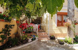 Отремонтированный семейный дом, Сутоморе