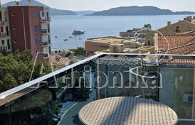 Современная квартира с двумя спальнями в шаге от моря, Пржно