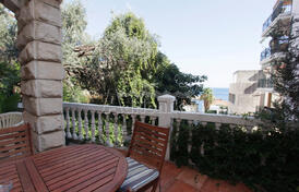 Квартира в Свети Стефан