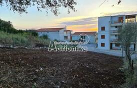 Урбанизированный участок в непосредственной близости от моря, Утеха, Бар