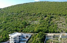 Урбанизированный участок с видом на море недалеко от Будвы