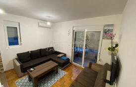 Квартира с одной спальной комнатой в Будве