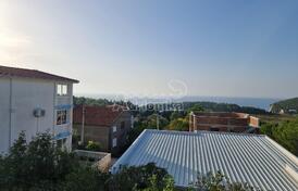 Дом с апартаментами, Заградже