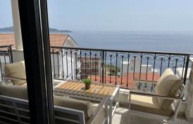 Квартира в Пржно с двумя спальными комнатами и панорамным видом на море