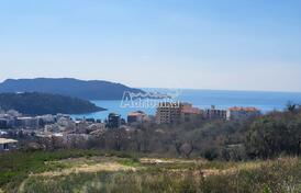 Дом площадью 80 квадратных метров с участком 905м2 и прекрасным панорамным видом на окружающие холмы