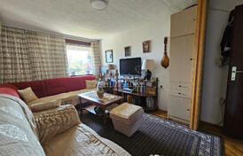 Просторная квартира недалеко от города, Бар