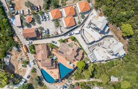 Исключительная роскошная вилла у моря в Жанице