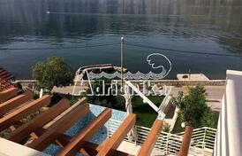 Вилла класса люкс, Столив, первая линия