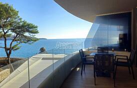 Однокомнатная квартира в новом доме на первой линии моря, Рафаиловичи