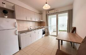 Просторная двухкомнатная квартира в Илино, Бар &mdash; 64 м?, лифт, терраса, 500 м до моря