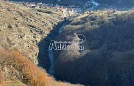 Просторный Участок в Горах &ndash; Идеально для Разных Целей