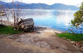 Большой участок на первой линии моря - Пристан, Луштица