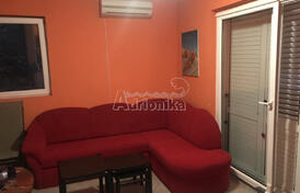 Квартира в Свети Стефан недалеко от моря