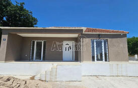 Одноэтажный дом с видом, Шушань, Бар