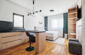 Современная студия с бассейном и видом на море &mdash; Ивановичи, Бечичи