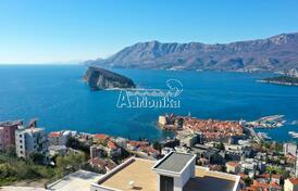 Новая вилла с великолепным видом в отличном месте в Будве